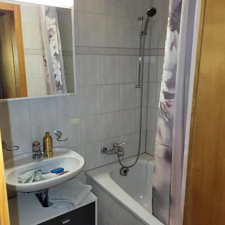 Diana Lakefront Apartamento
