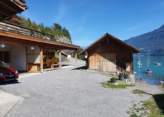 戴安娜湖畔公园 公寓