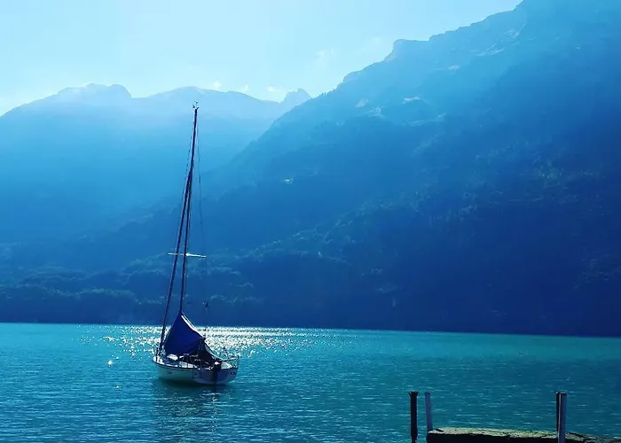 戴安娜湖畔公园